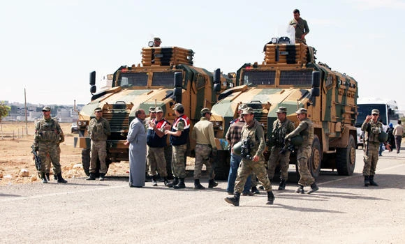 Kurd troops attack Iraq jihadists on three fronts