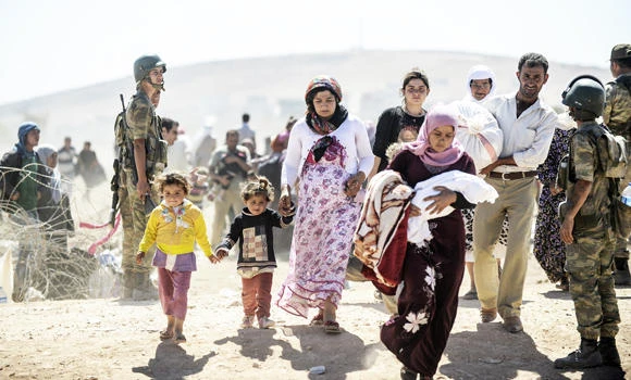 Syrian Kurds who have fled to Turkey top 130,000