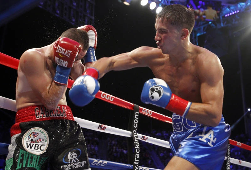 Golovkin stops Rubio in 2nd round