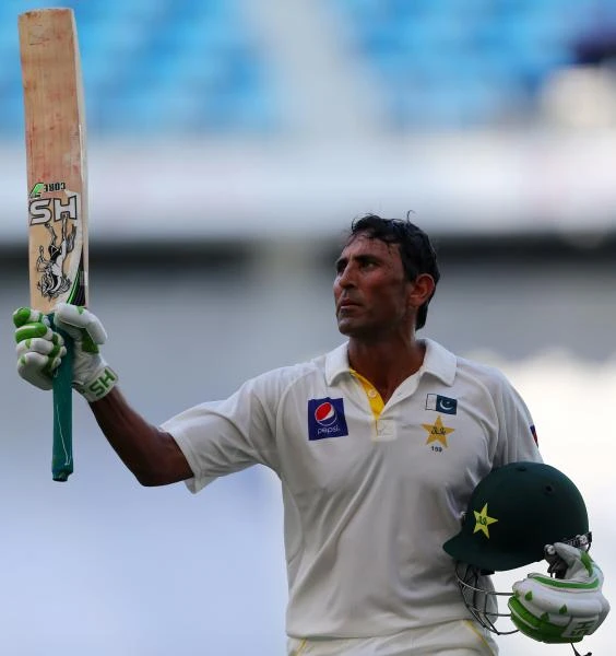 Pakistan eyes win after Younis, Shehzad hit hundreds