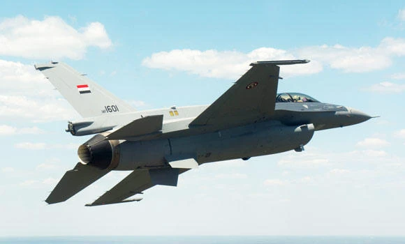 'Islamic State test-flying captured warplanes'