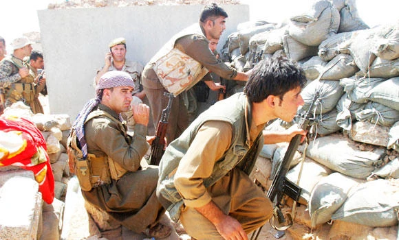 Backed by Sunnis, Kurds seize post from IS