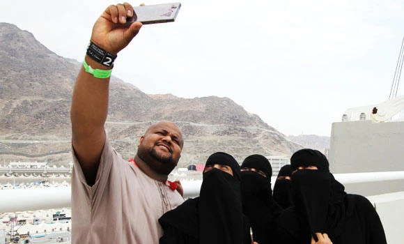 Haj selfies: A new trend among pilgrims
