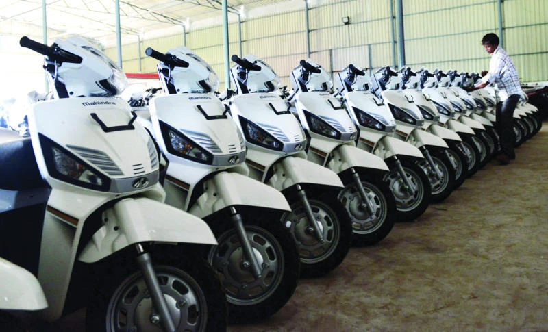 Mahindra to buy 51% stake in Peugeot scooter unit