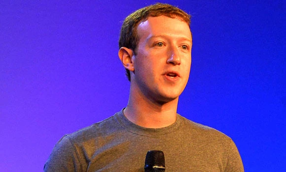 Facebook founder aims to get India online