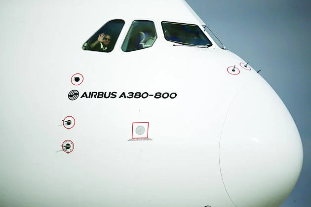 Emirates Airlines says new plane tracking systems unnecessary