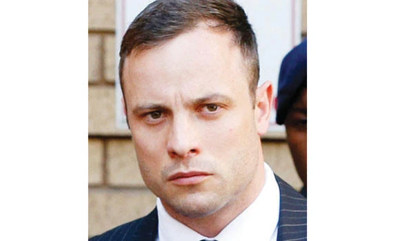 Defense claims Pistorius vulnerable in prison