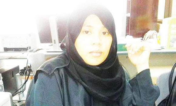 Tortured Filipino maid faces fresh snag in repatriation
