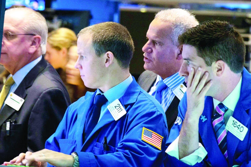 Markets decline further as global gloom persists
