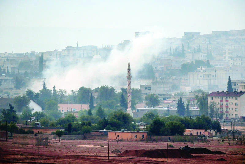 Kurds frustrate new IS bid to cut off Syria town