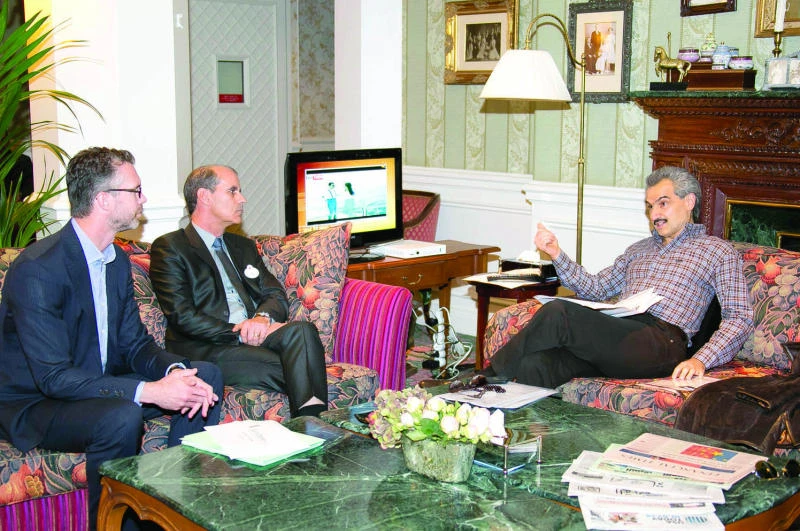 Prince Alwaleed and Euro Disney chief discuss latest developments