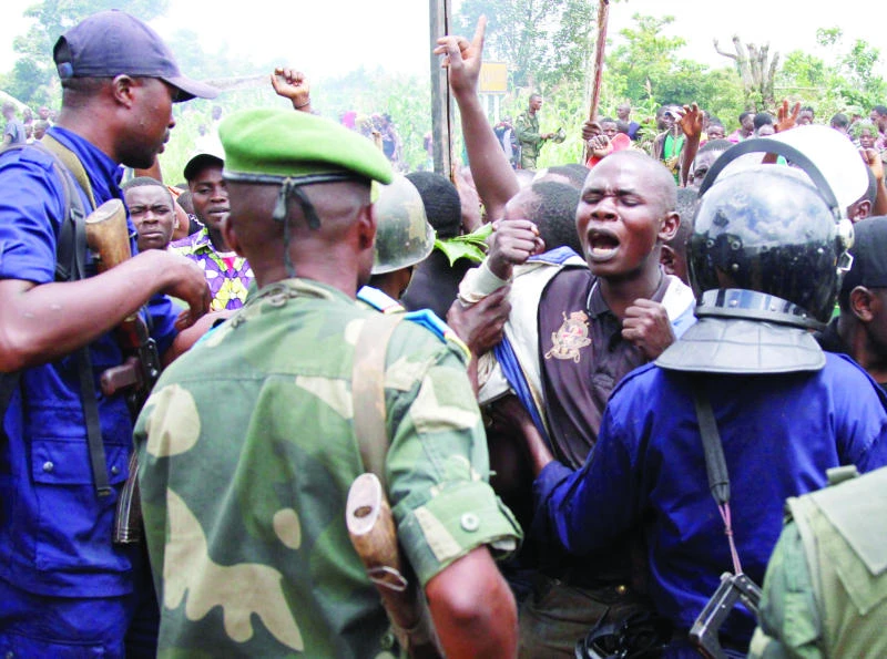 DR Congo, UN troops fire live rounds to disperse protesters