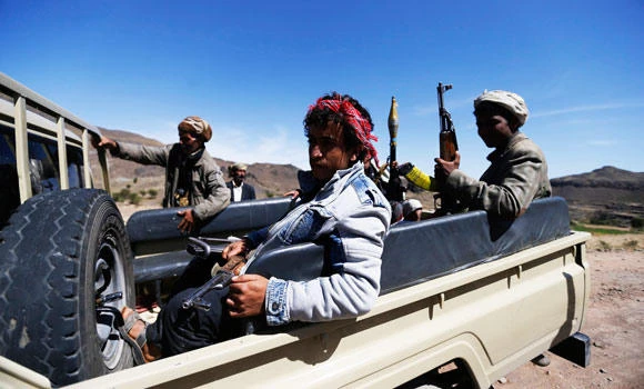 Tribesmen blow up Yemeni oil pipeline