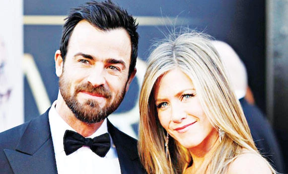 Aniston-Theroux wedding date set