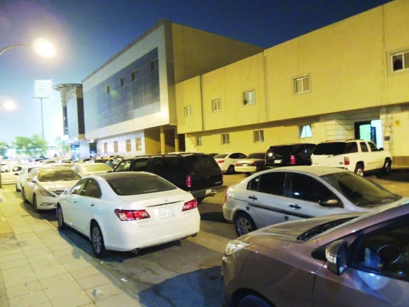 Football fans block cars of residents