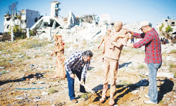 Artist captures Gaza pain in clay