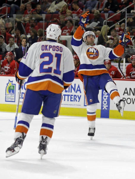 Nelson, Boychuk key Islanders’ 5-3 victory over Hurricanes
