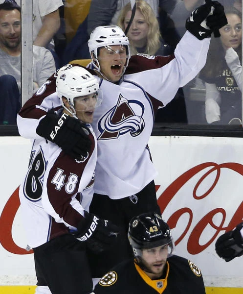 Briere notches career-high in Avalanche victory over Bruins