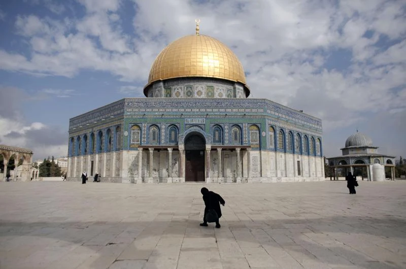 Only men over 50 pray at Aqsa mosque amid tight security