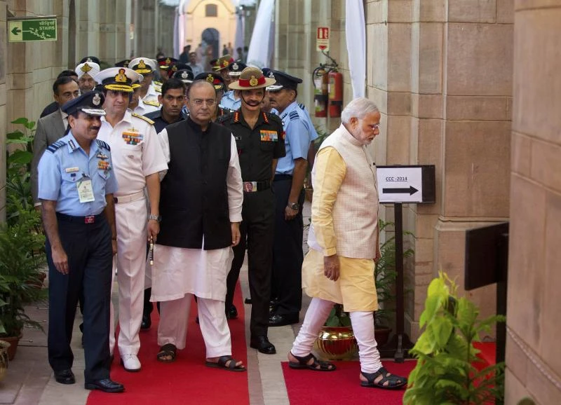 India warns Pakistan of more pain in Kashmir fighting