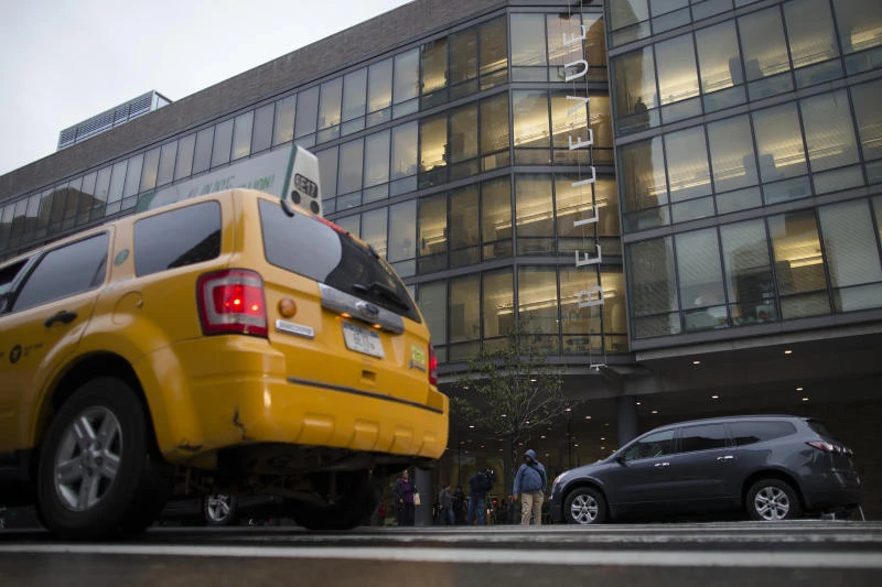 Doctor with Ebola in New York hospital after return from Guinea