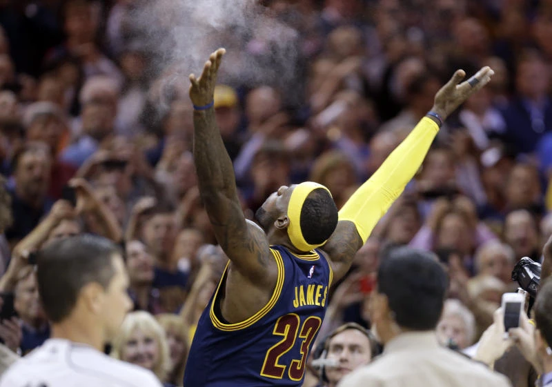 Knicks ruin LeBron’s Cavs homecoming