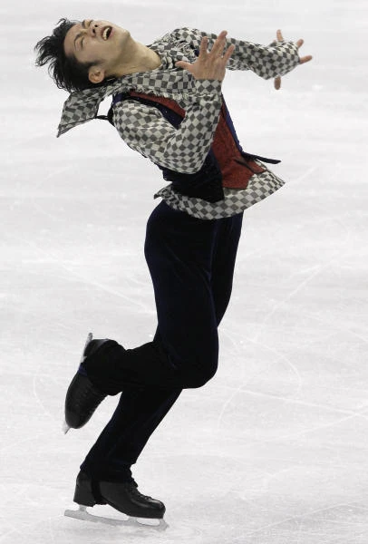 Japan star Takahashi bids figure skating goodbye