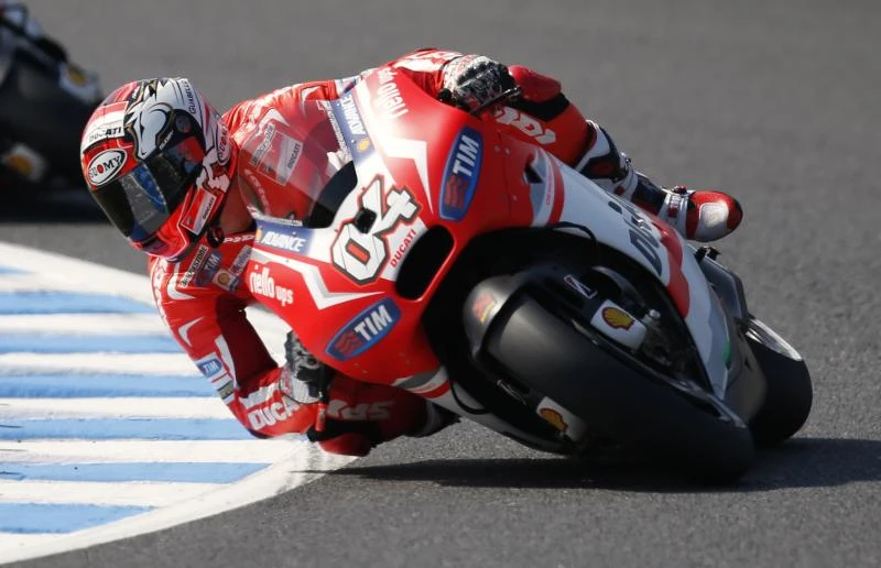 Record-setting Dovizioso outshines Marquez