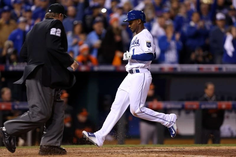 Royals edge Orioles 2-1 for 3-0 lead in ALCS