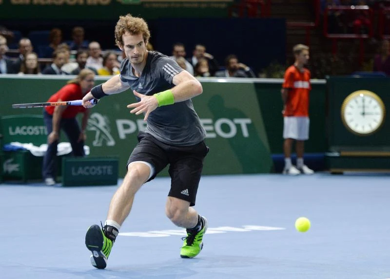 Murray on brink of World Finals