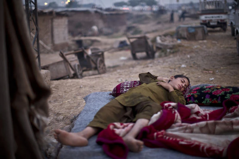 Pakistan air strikes kill 15 militants
