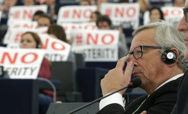 EU’s Juncker gets green light for new team