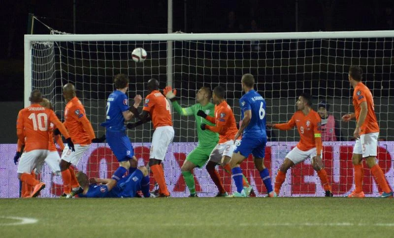 The Dutch finds Iceland too hot to handle