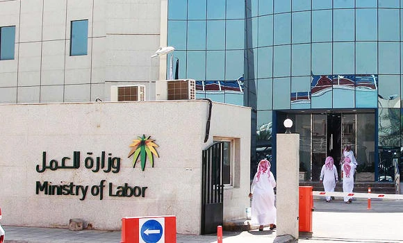 Firms with 500 workers now covered by Wage Protection System