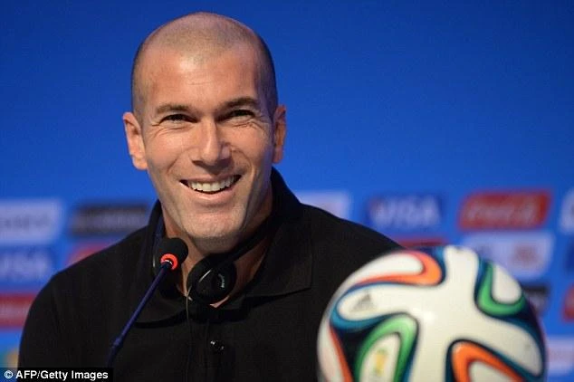Diploma-less Zidane threatened with ban
