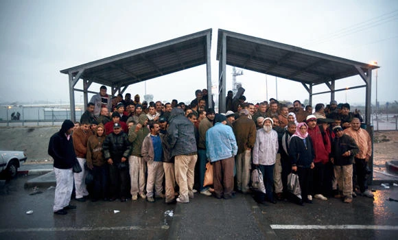 Israel attorney general probes Palestinian bus ban