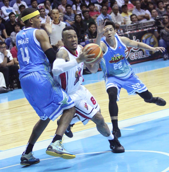 Alaska Aces trump Purefoods 93-73