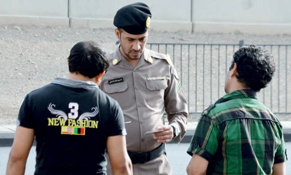 Over 100 illegals held in Jeddah