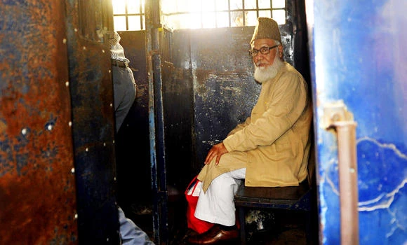 Bangladesh Islamist leader sentenced to hang for war crimes