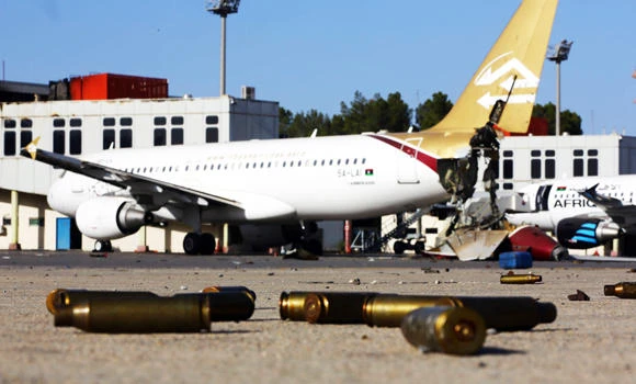 Armed clashes shut down Tripoli airport