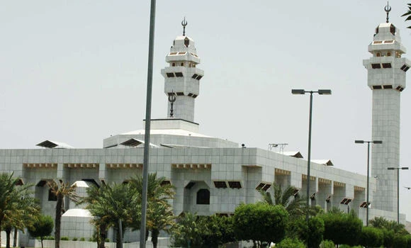 Online imams under scanner