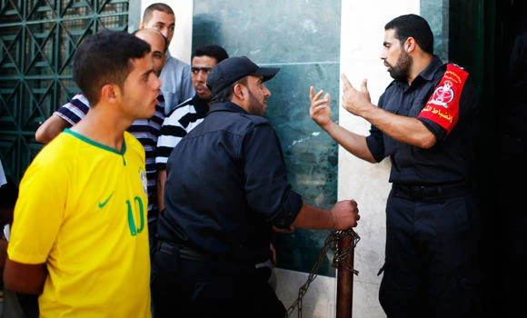 Thousands of Gaza civil servants strike