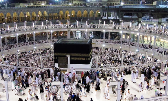 Umrah applicants’ biometrics before travel