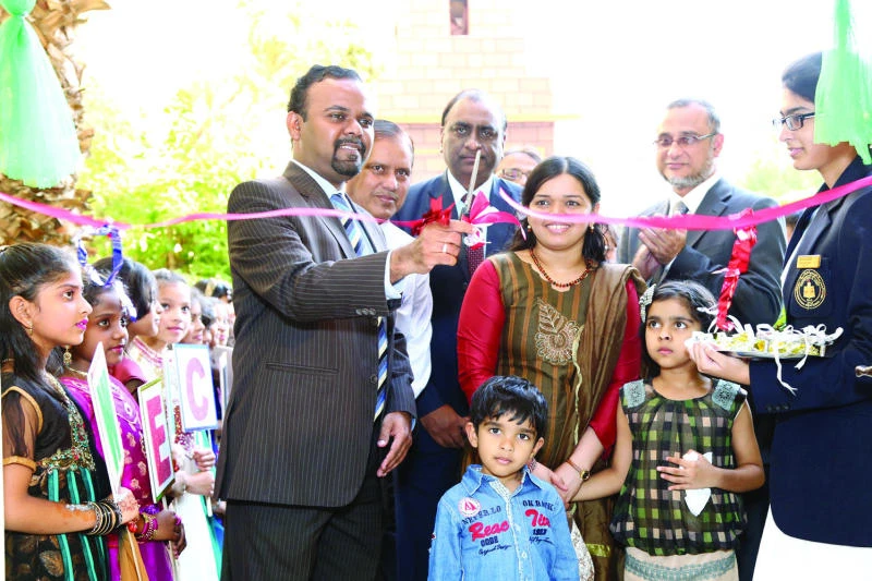 Indian schoolgirls show talent and innovation