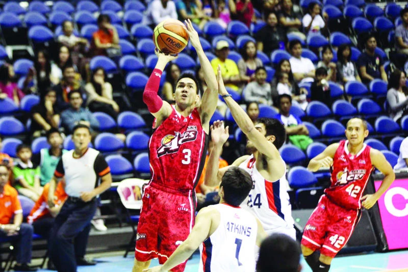Alaska beats lights out of Meralco in 105-64 rout