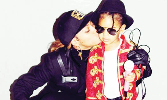 Beyonce dresses Blue Ivy as MJ