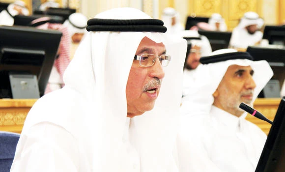 Shoura suggests MoL committee on Saudization