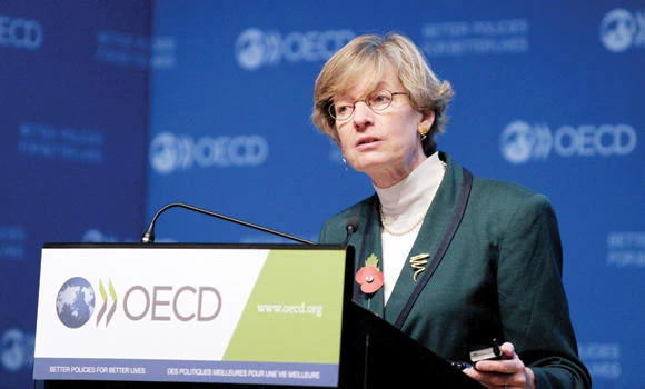 OECD urges countries to step up support for fragile growth