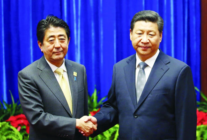 Japan, China leaders hold ice-breaking meeting