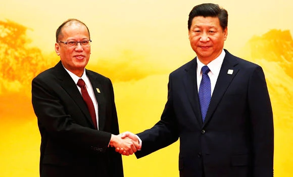 Beijing, Philippines move to calm South China Sea tensions
